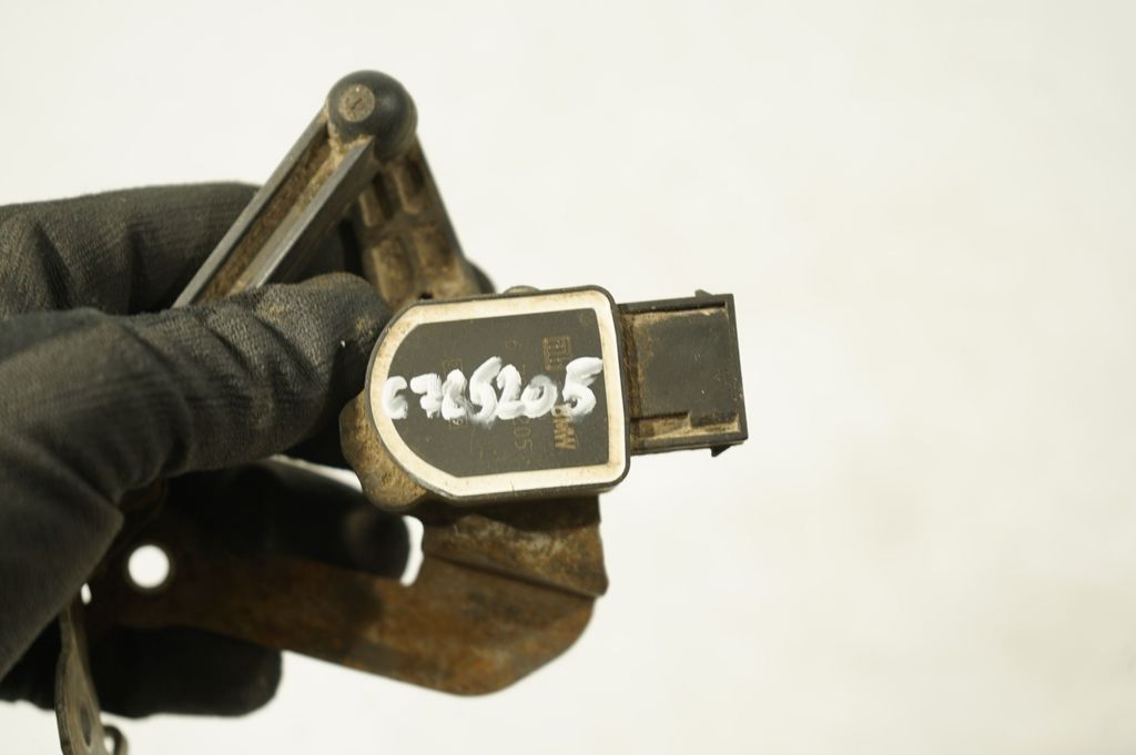 Headlight/headlamp level sensor (9)
