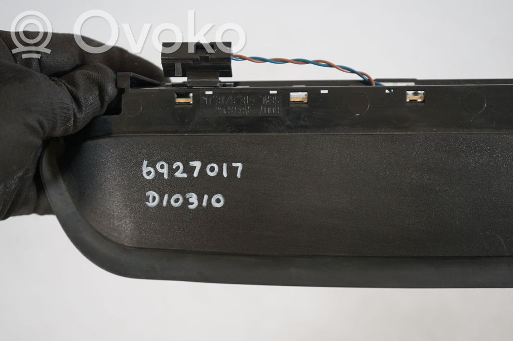 Third/center stoplight (8)