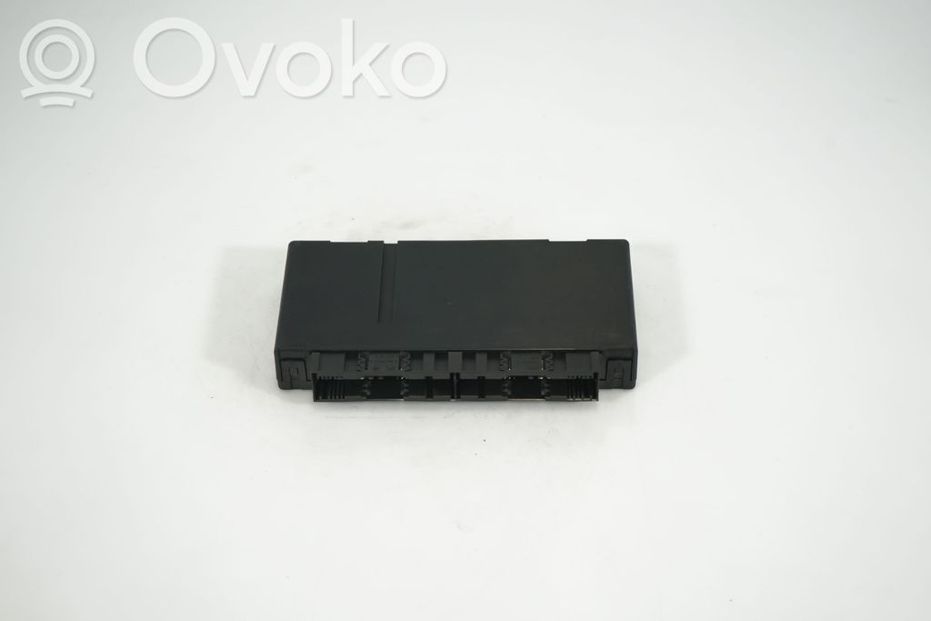 Comfort/convenience module (5)