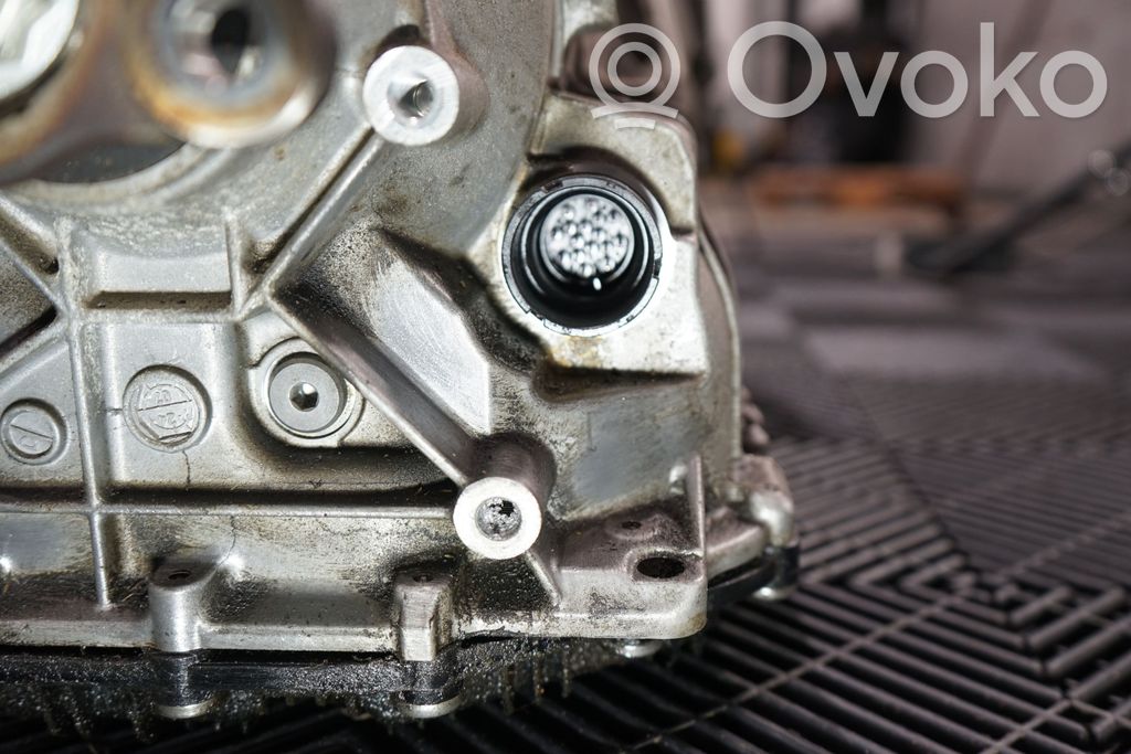 Automatic gearbox (12)