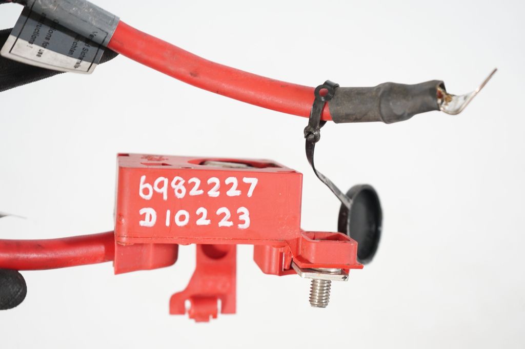 Positive cable (battery) (9)