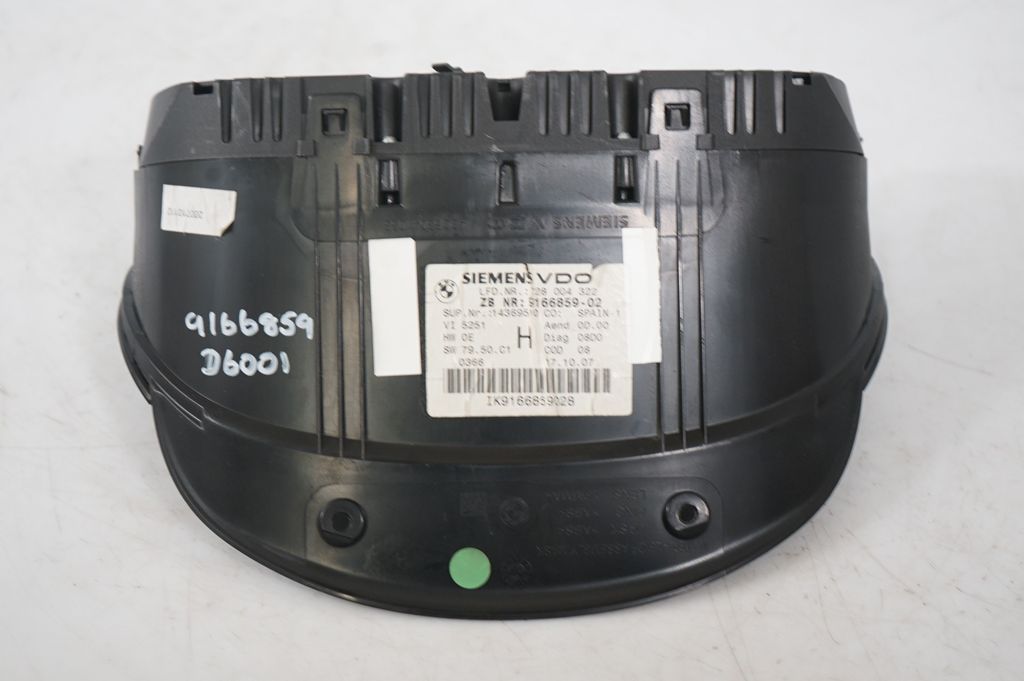 Speedometer (instrument cluster) (8)