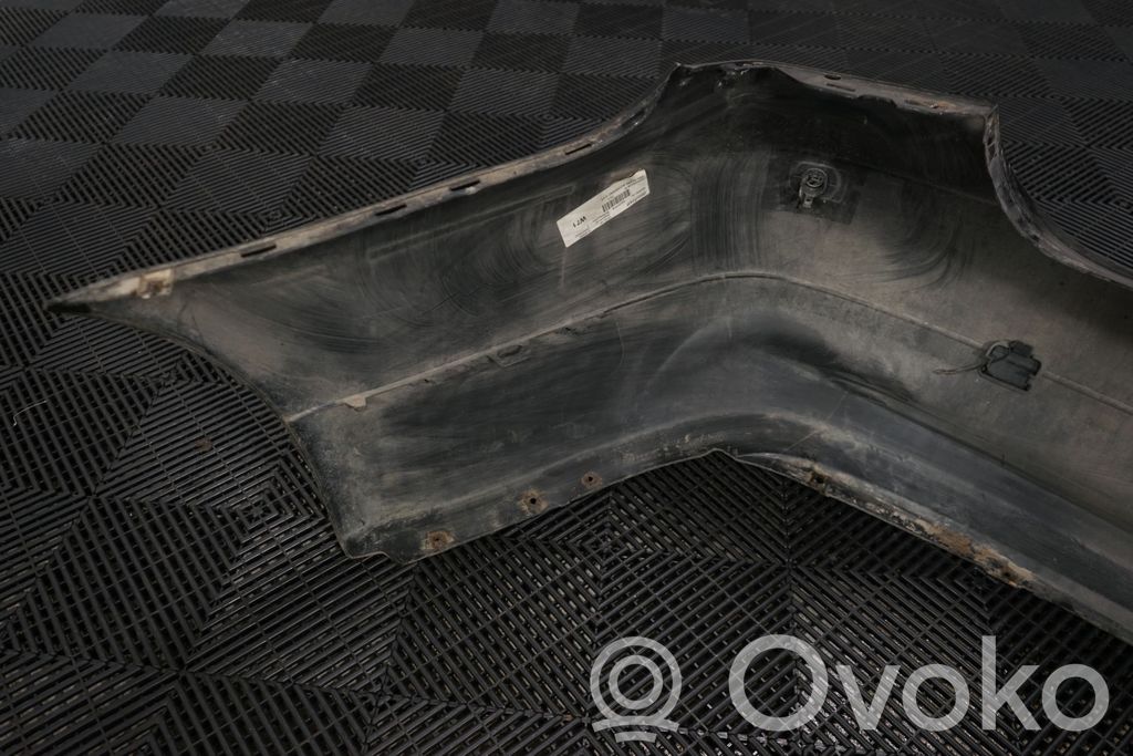 Rear bumper (11)