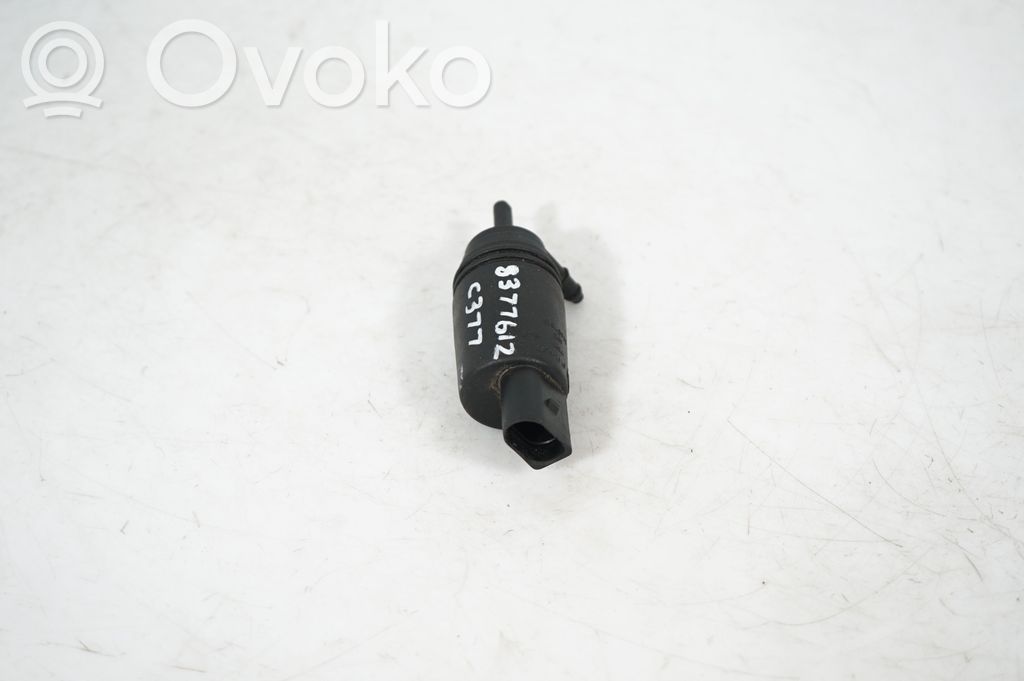 Windscreen/windshield washer pump (2)