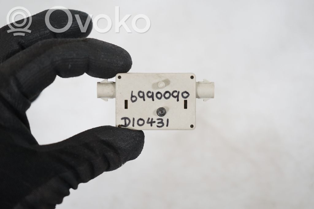 Aerial antenna amplifier (9)