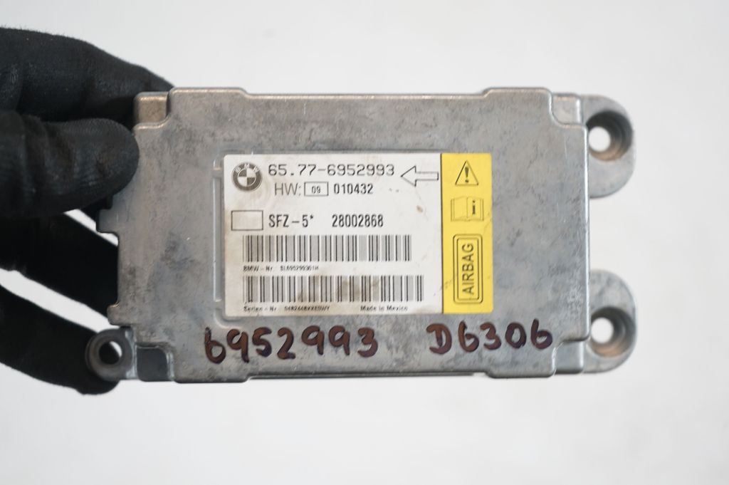 Airbag control unit/module (7)