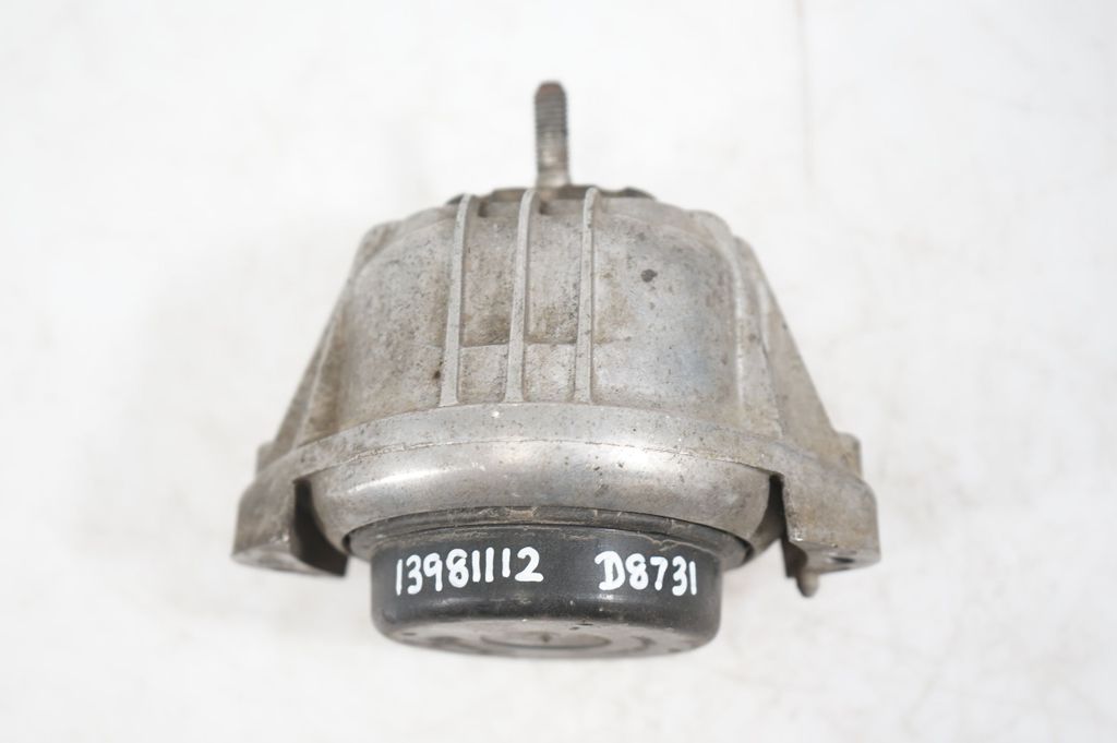 Engine mount bracket (8)