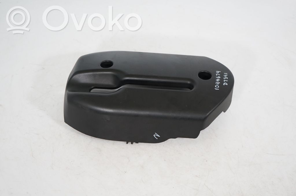 Steering wheel column trim (4)