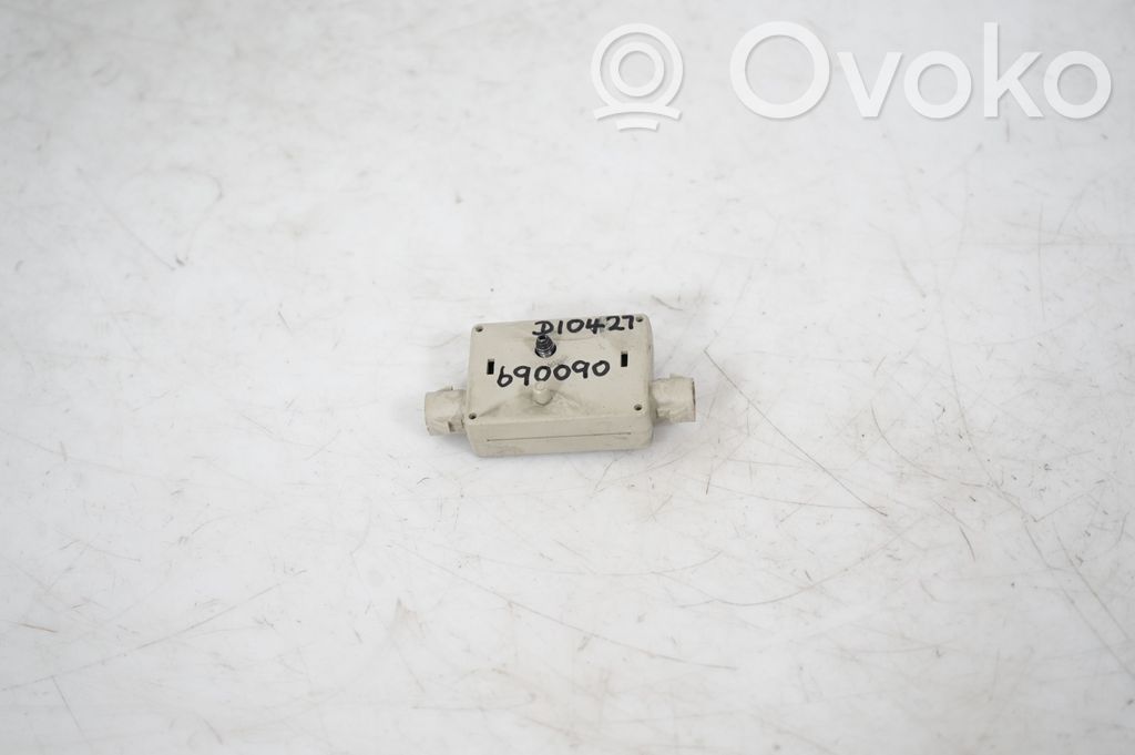 Aerial antenna amplifier (5)