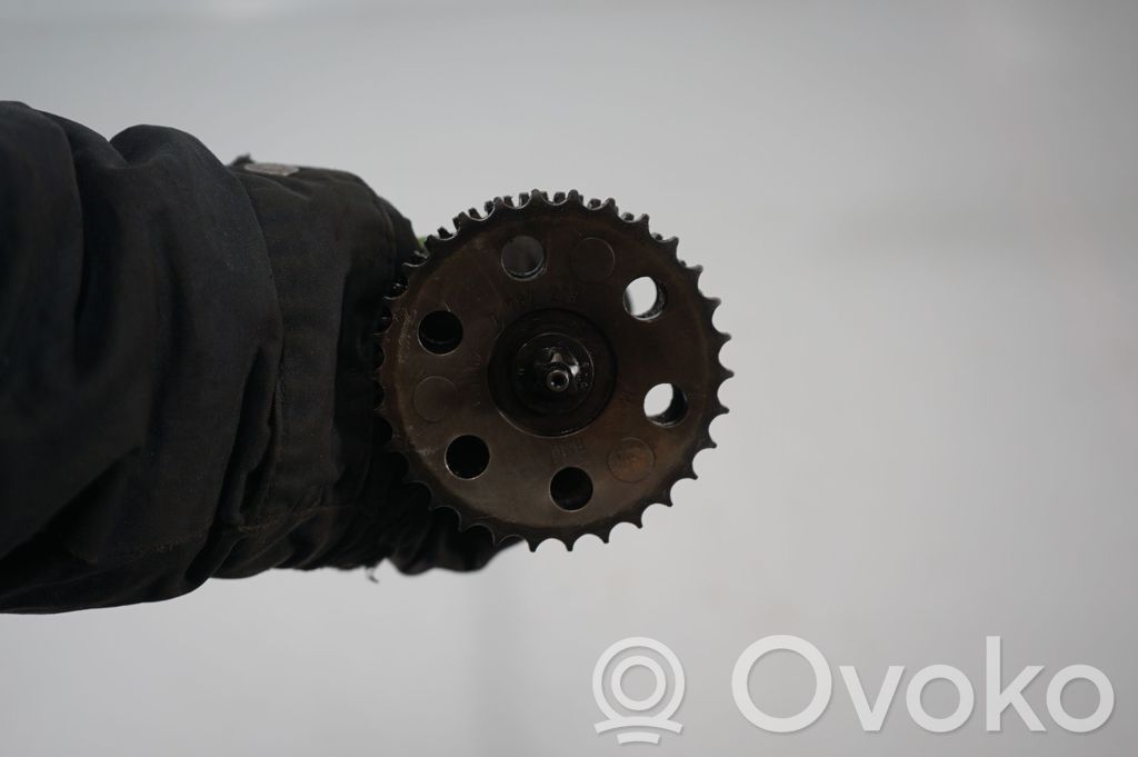 Camshaft (3)