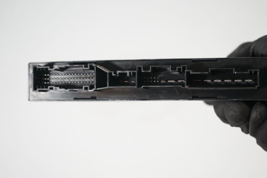 Comfort/convenience module (7)