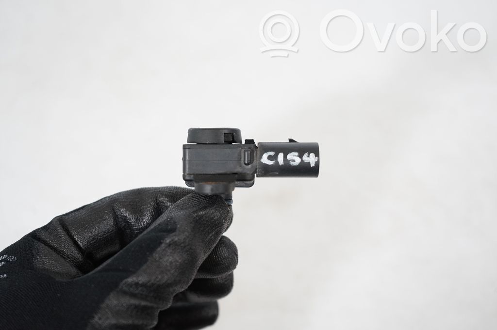 Air pressure sensor (7)