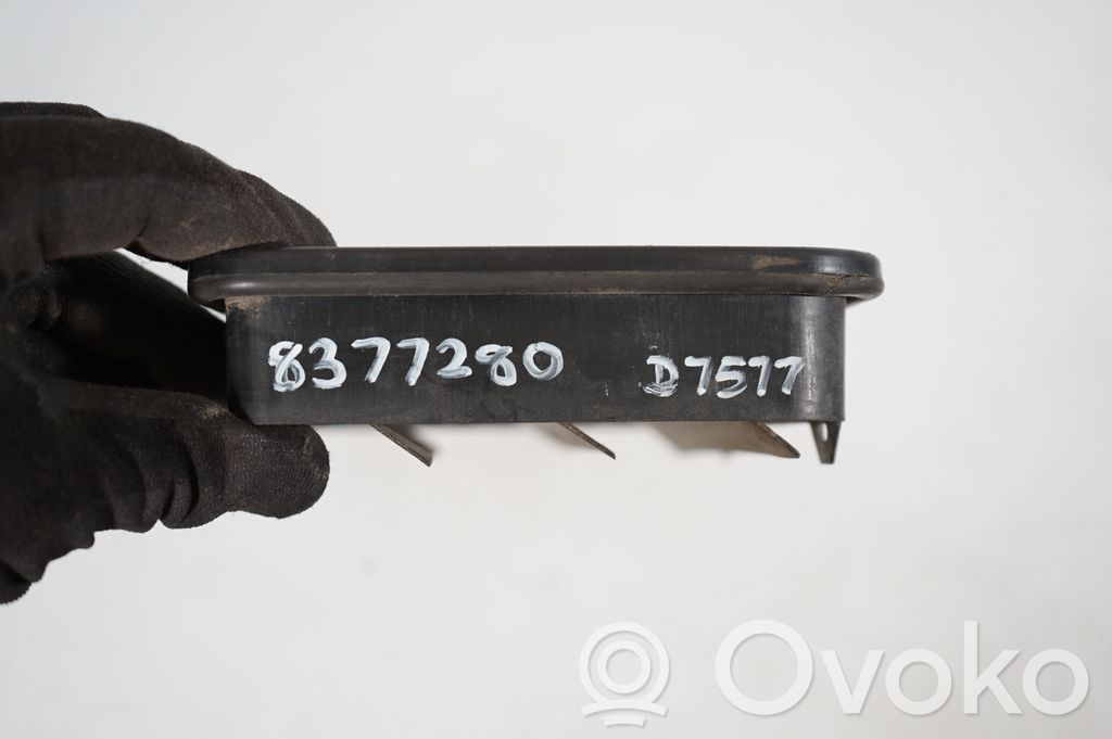 Quarter panel pressure vent (8)