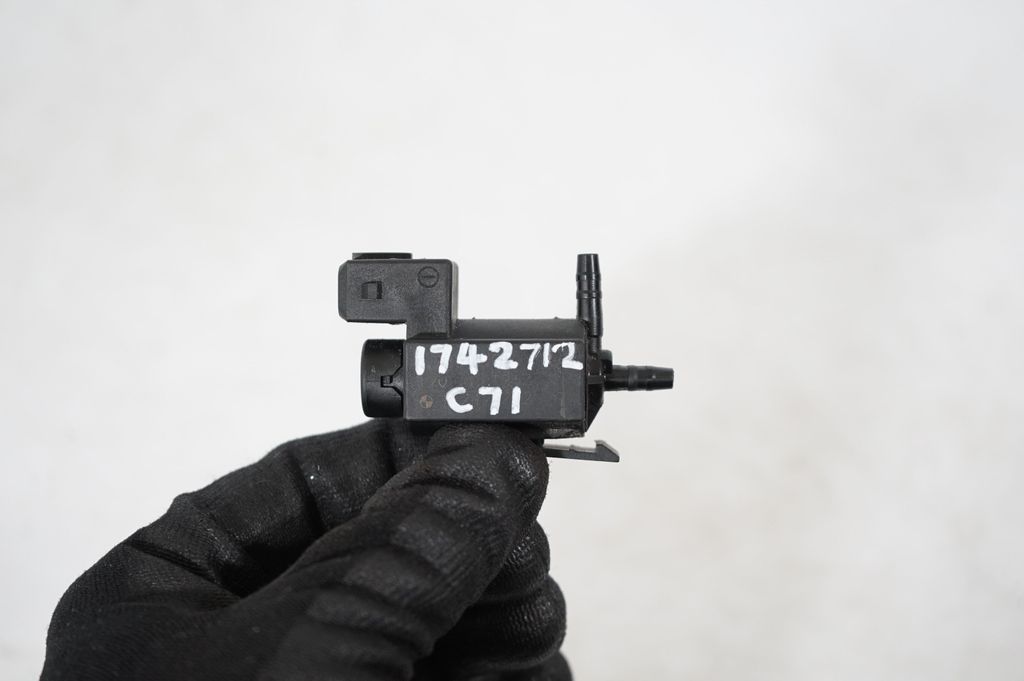 Turbo solenoid valve (8)