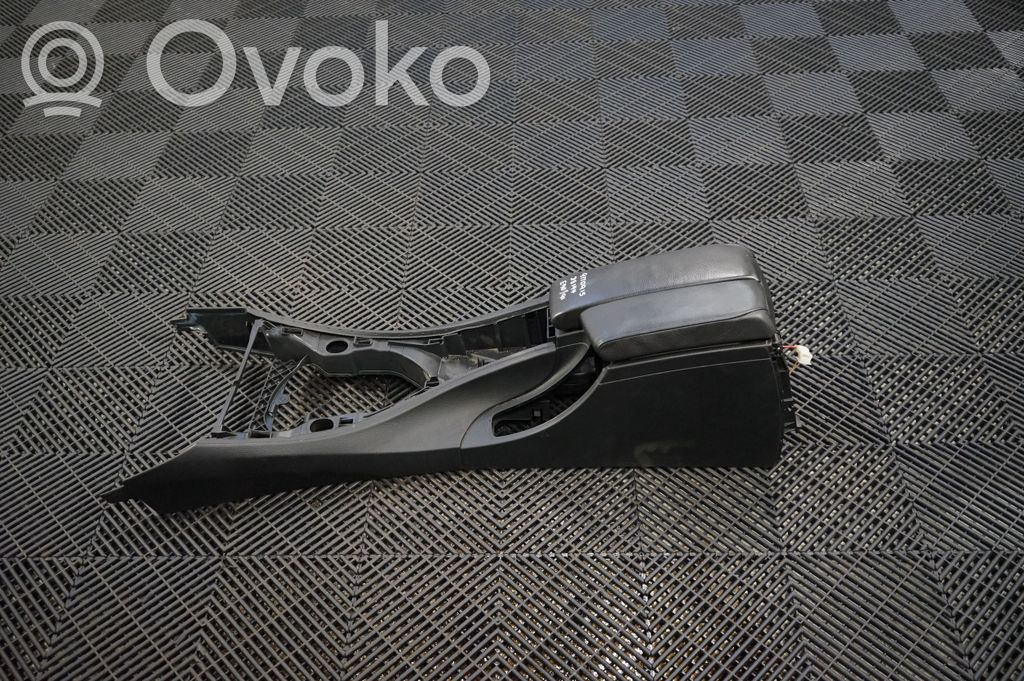 Center console (2)