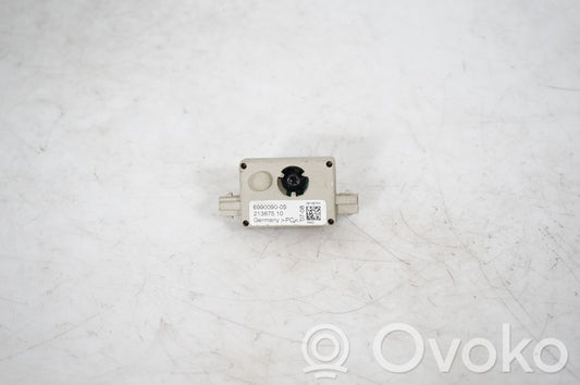 Aerial antenna amplifier