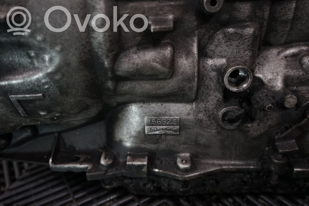 Automatic gearbox (8)