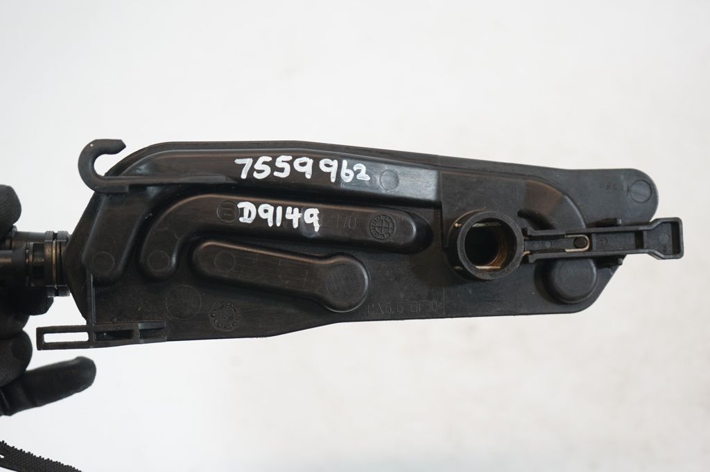 Transmission/gearbox oil cooler (9)