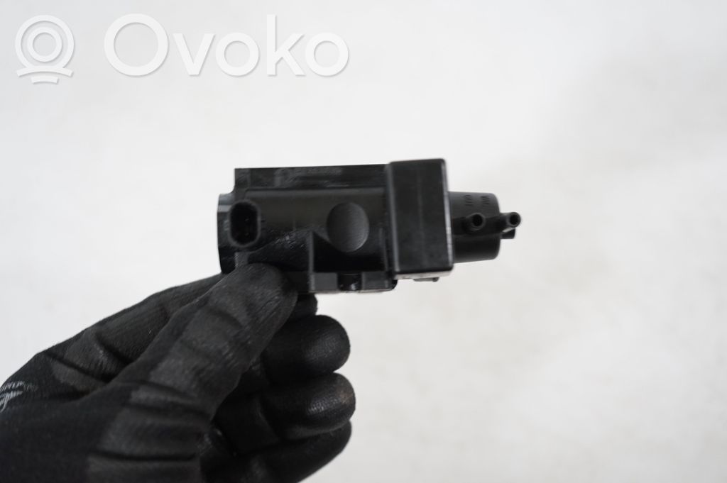 Turbo air boost pressure sensor (6)
