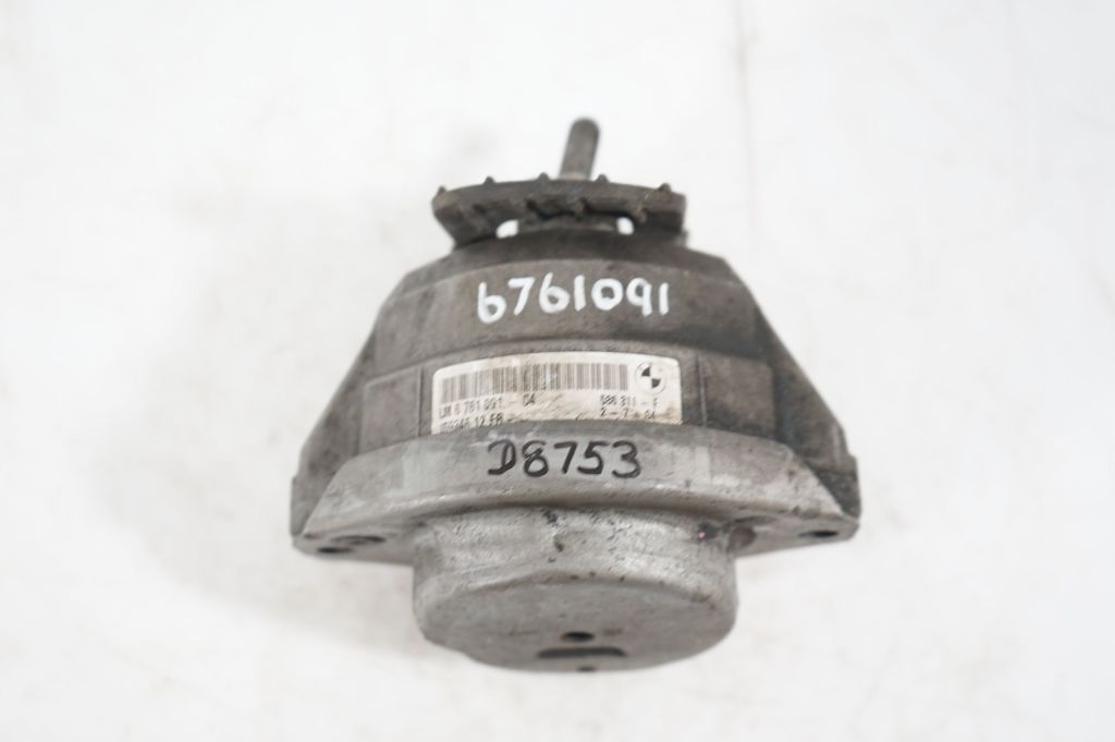 Engine mount bracket (8)