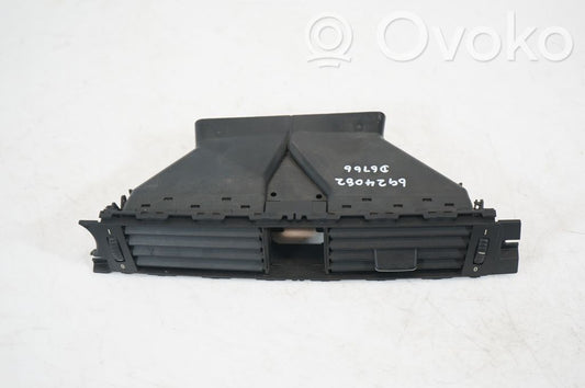 Dash center air vent grill