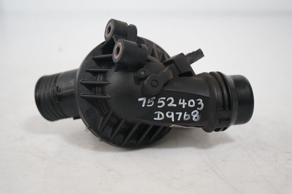 Thermostat/thermostat housing (9)