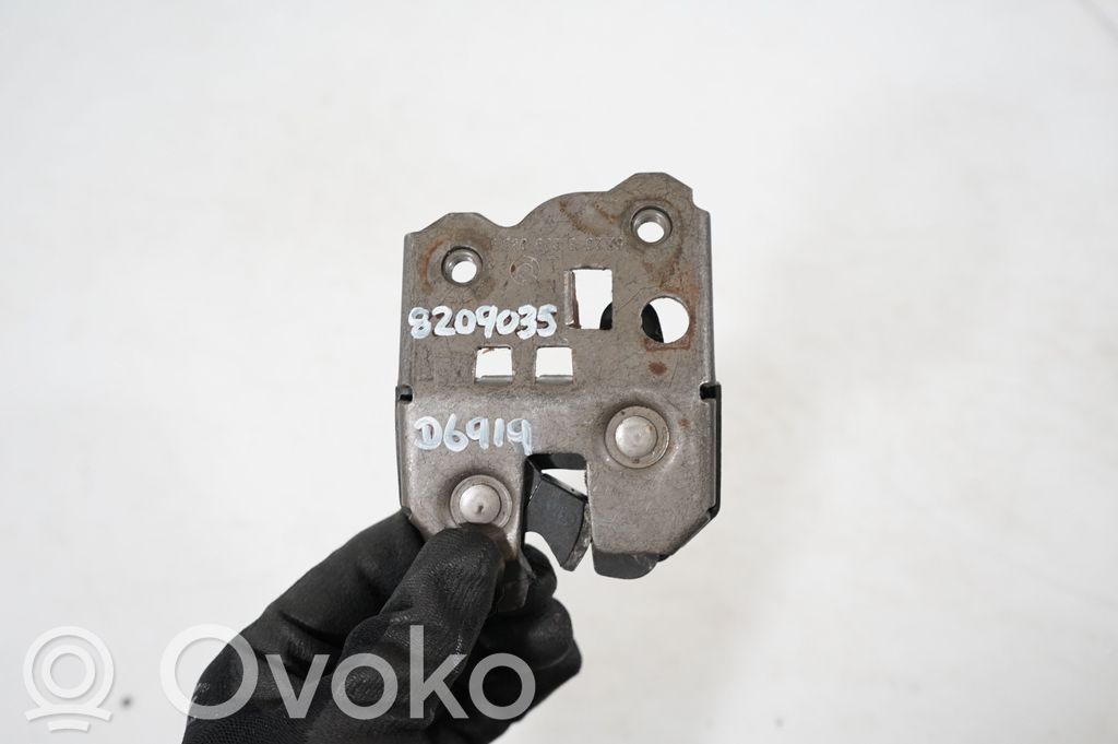 Seat back rest lock catch (7)