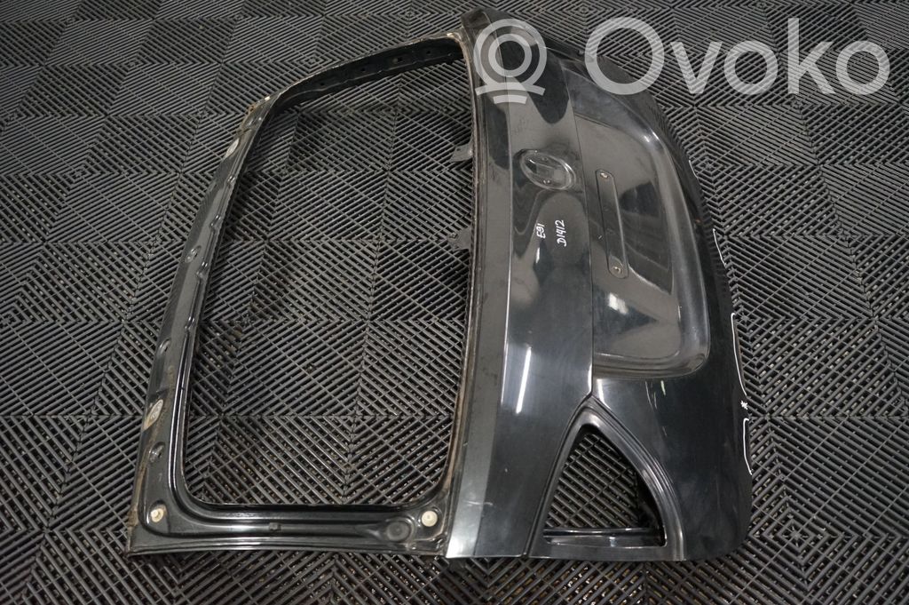 Tailgate/trunk/boot lid (4)