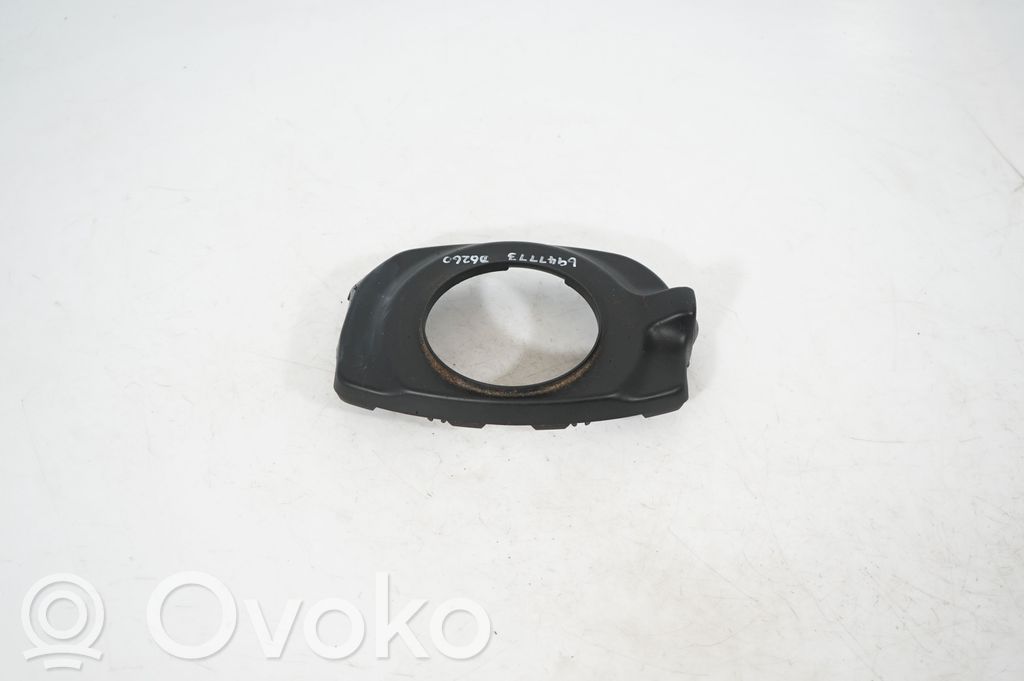 Steering wheel column trim (3)