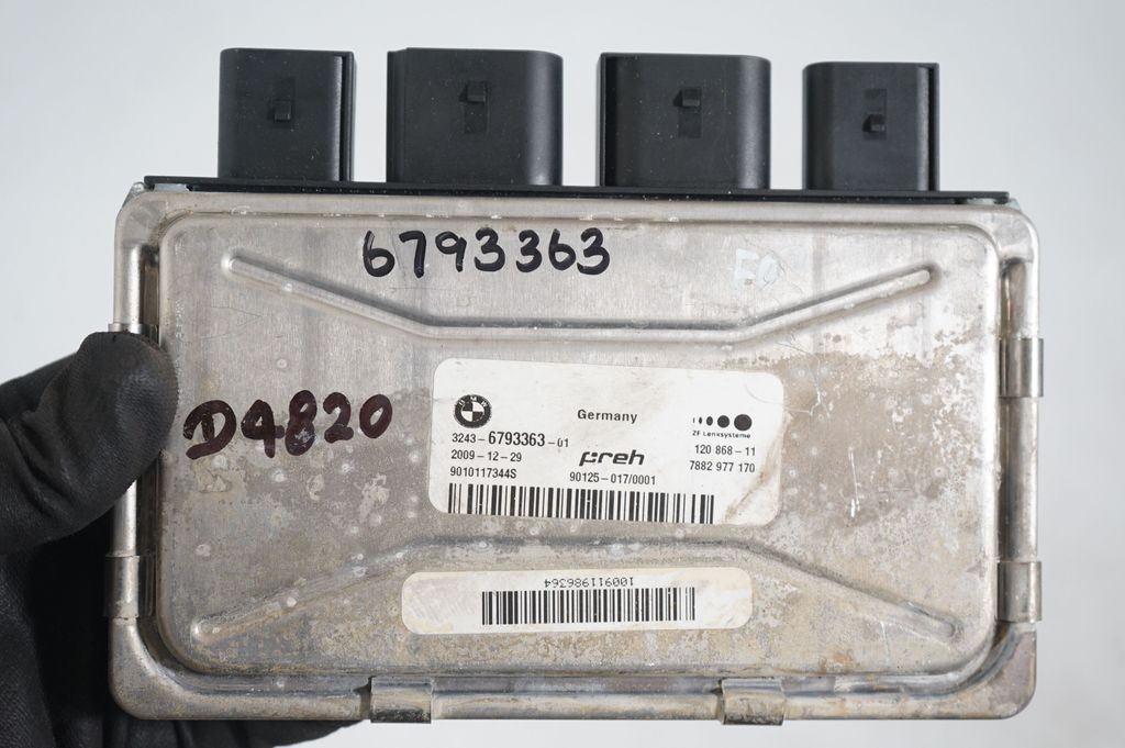 Steering rack control module (8)