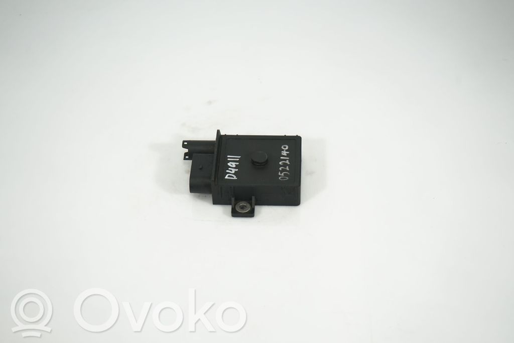 Glow plug pre-heat relay (4)