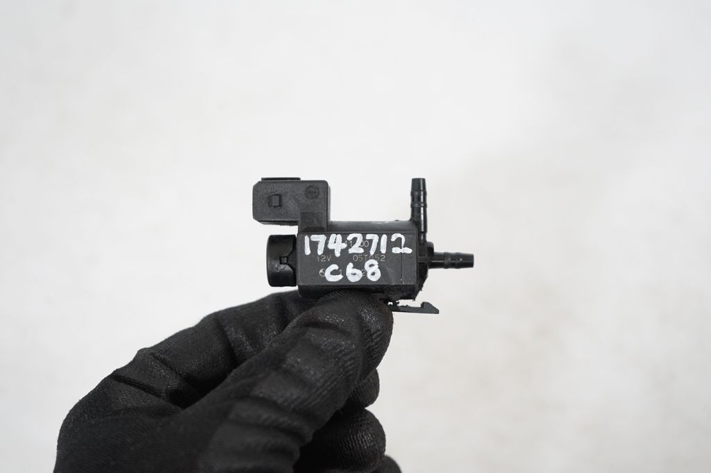 Turbo solenoid valve (8)