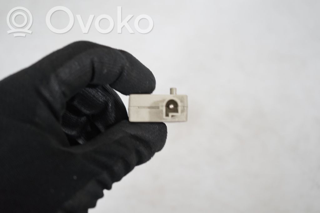 Aerial antenna amplifier (6)