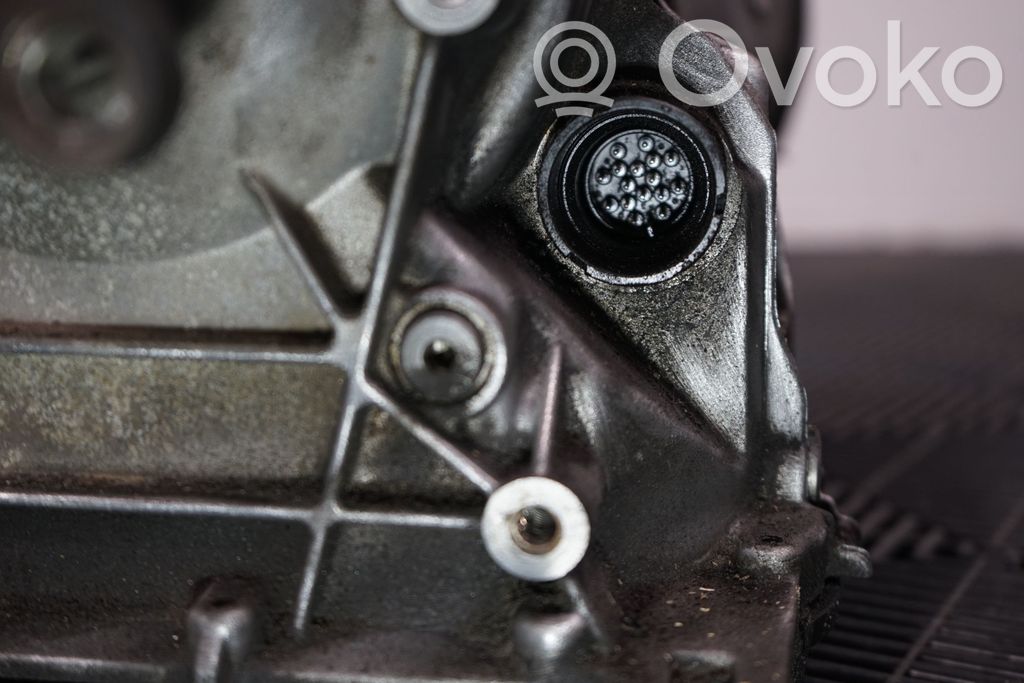 Automatic gearbox (12)