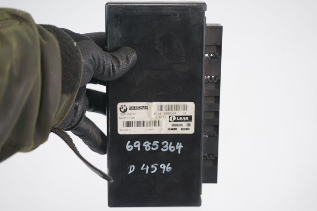 Comfort/convenience module (7)