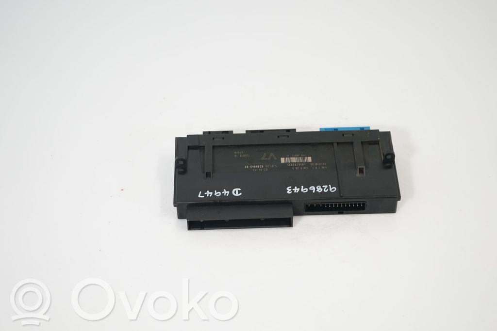 Comfort/convenience module (3)