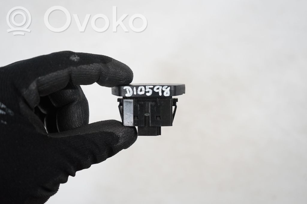 Other switches/knobs/shifts (8)