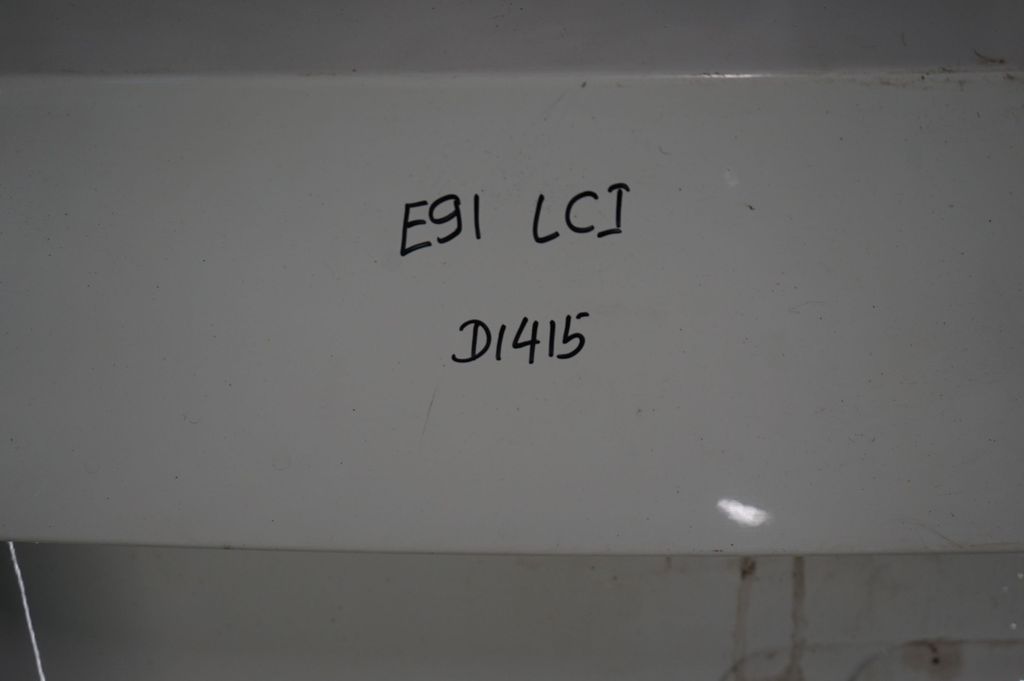 Tailgate/trunk/boot lid (10)