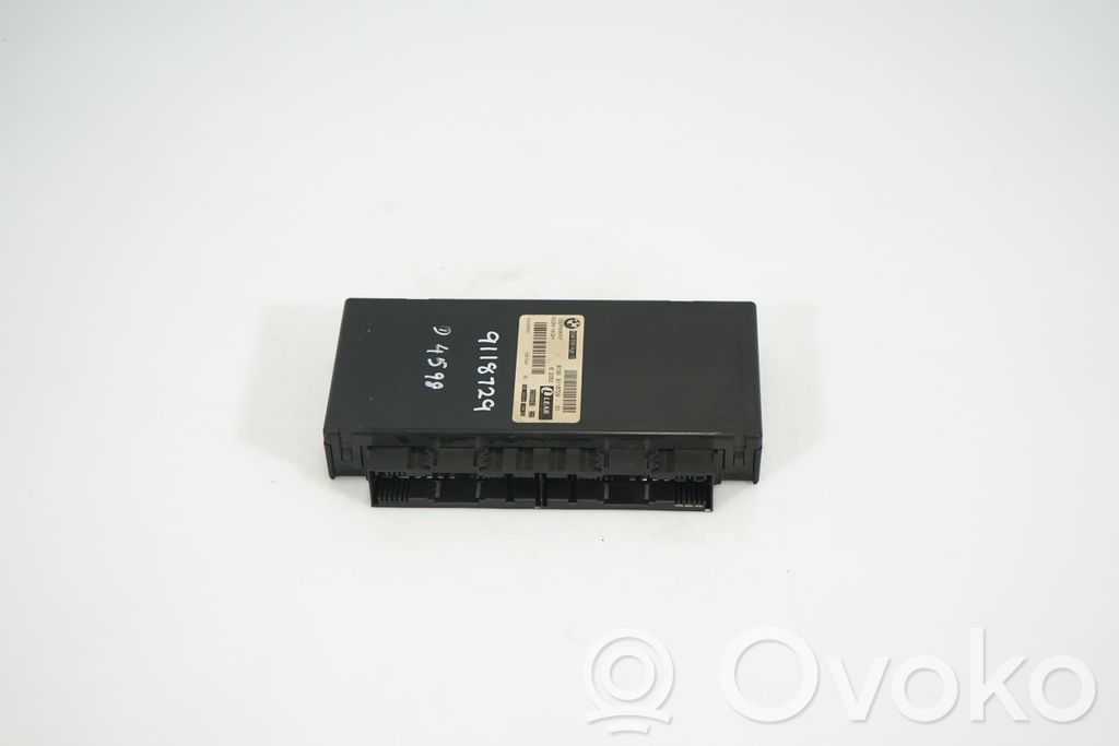 Comfort/convenience module (2)
