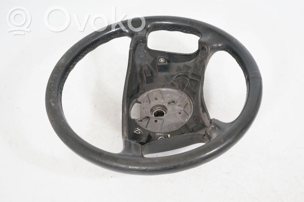 Steering wheel (4)