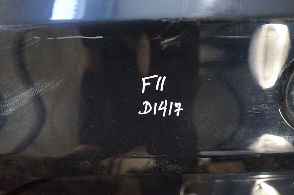 Tailgate/trunk/boot lid (10)