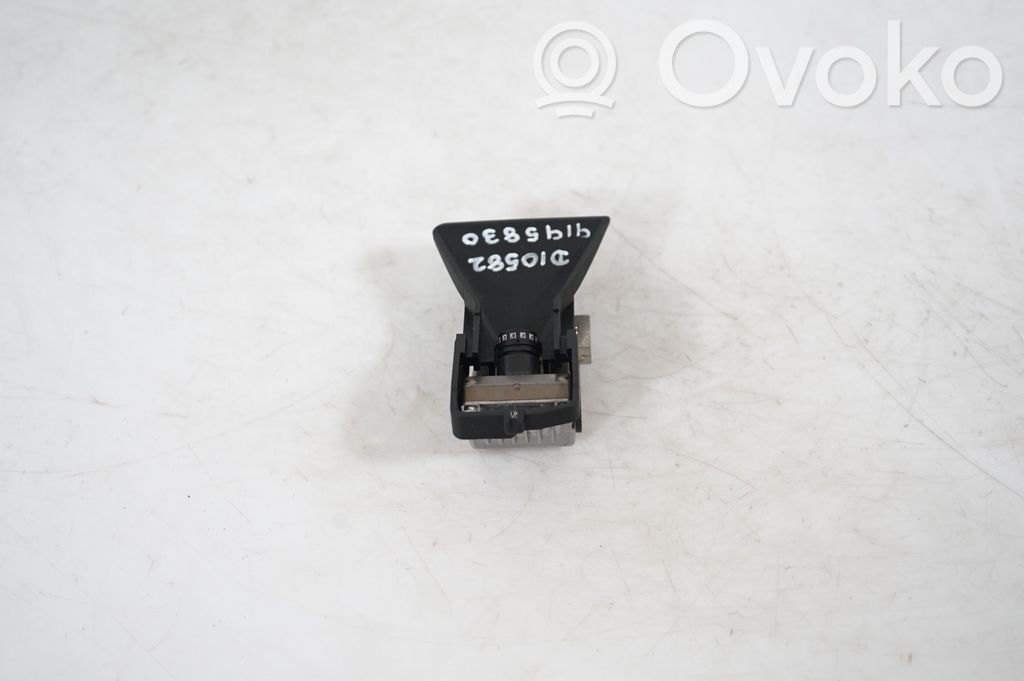 Central locking switch button (3)