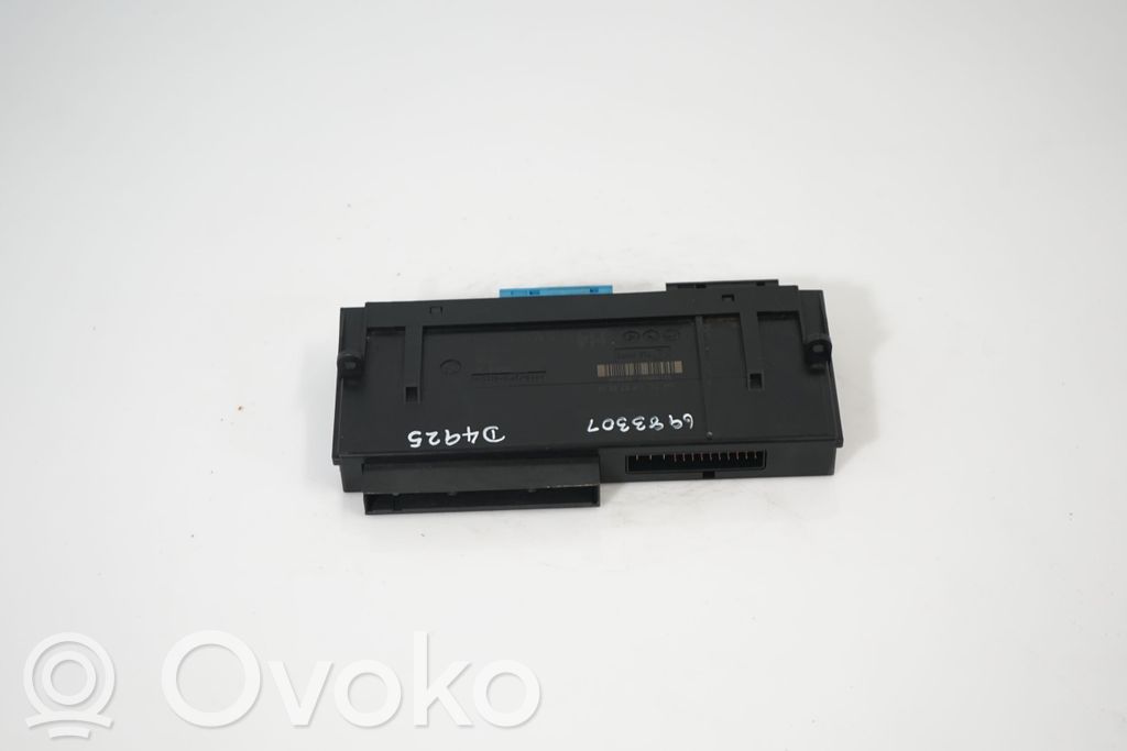 Comfort/convenience module (3)
