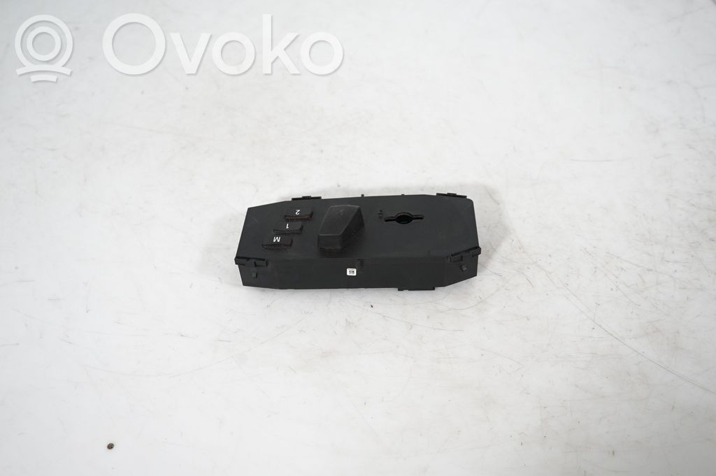 Seat control module (3)