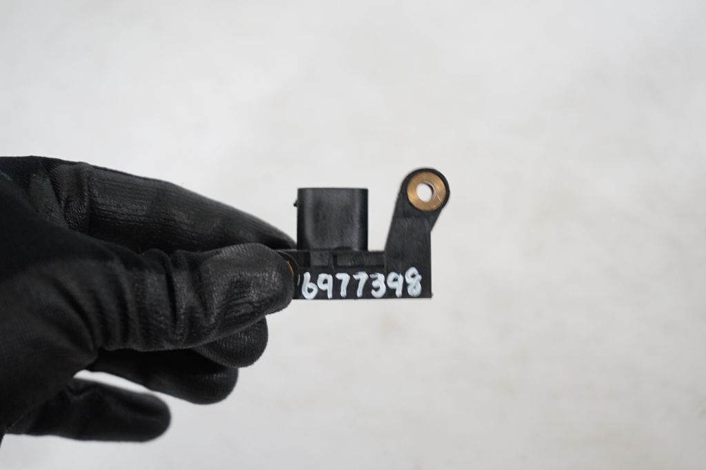 Airbag deployment crash/impact sensor (9)