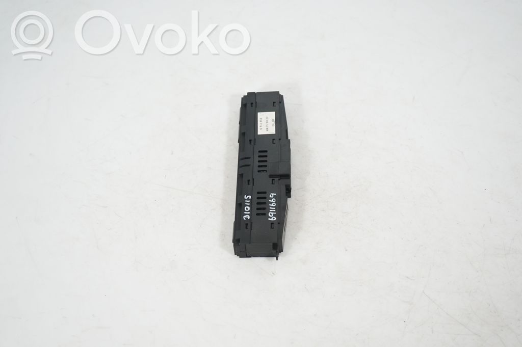 Seat heating switch (2)