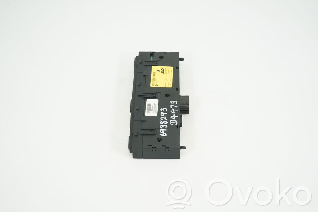 A set of switches (4)