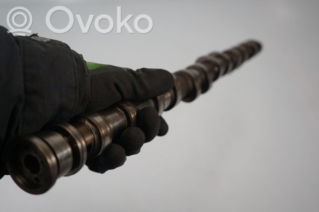 Camshaft (4)