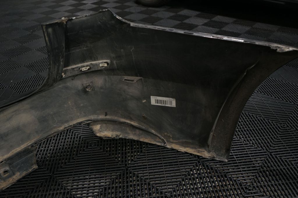 Rear bumper (15)