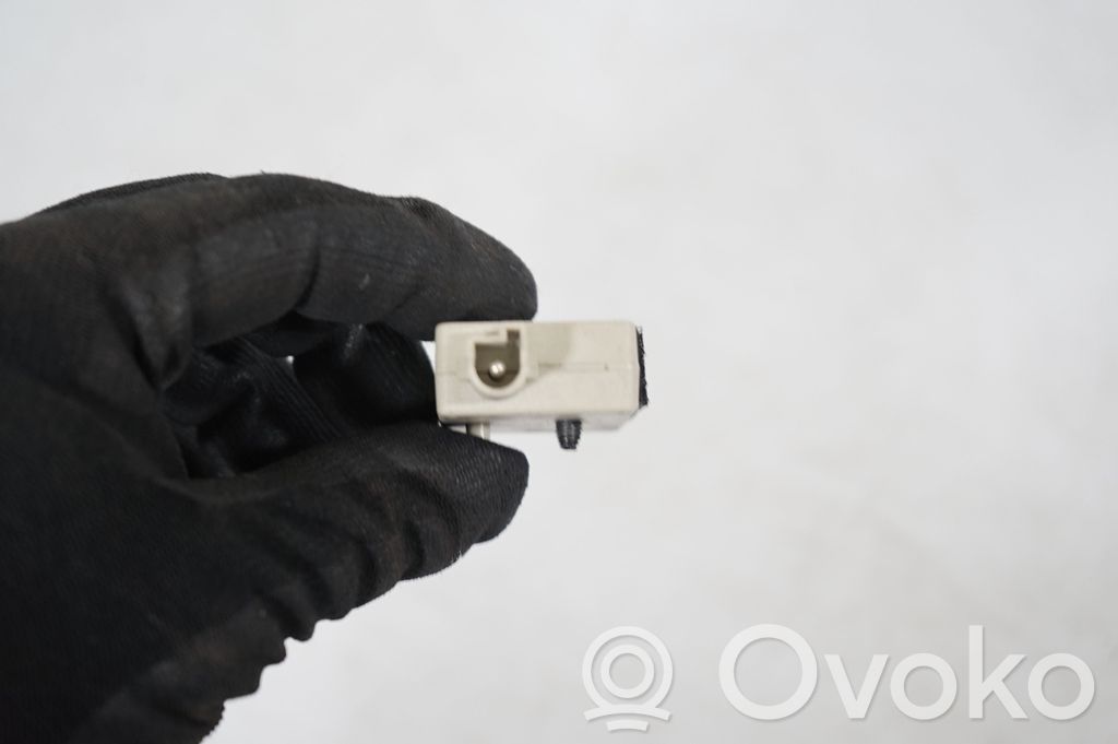 Aerial antenna amplifier (7)